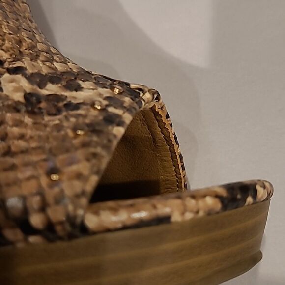 Report sz WMS 7 faux snake skin NWOT - Picture 11 of 11